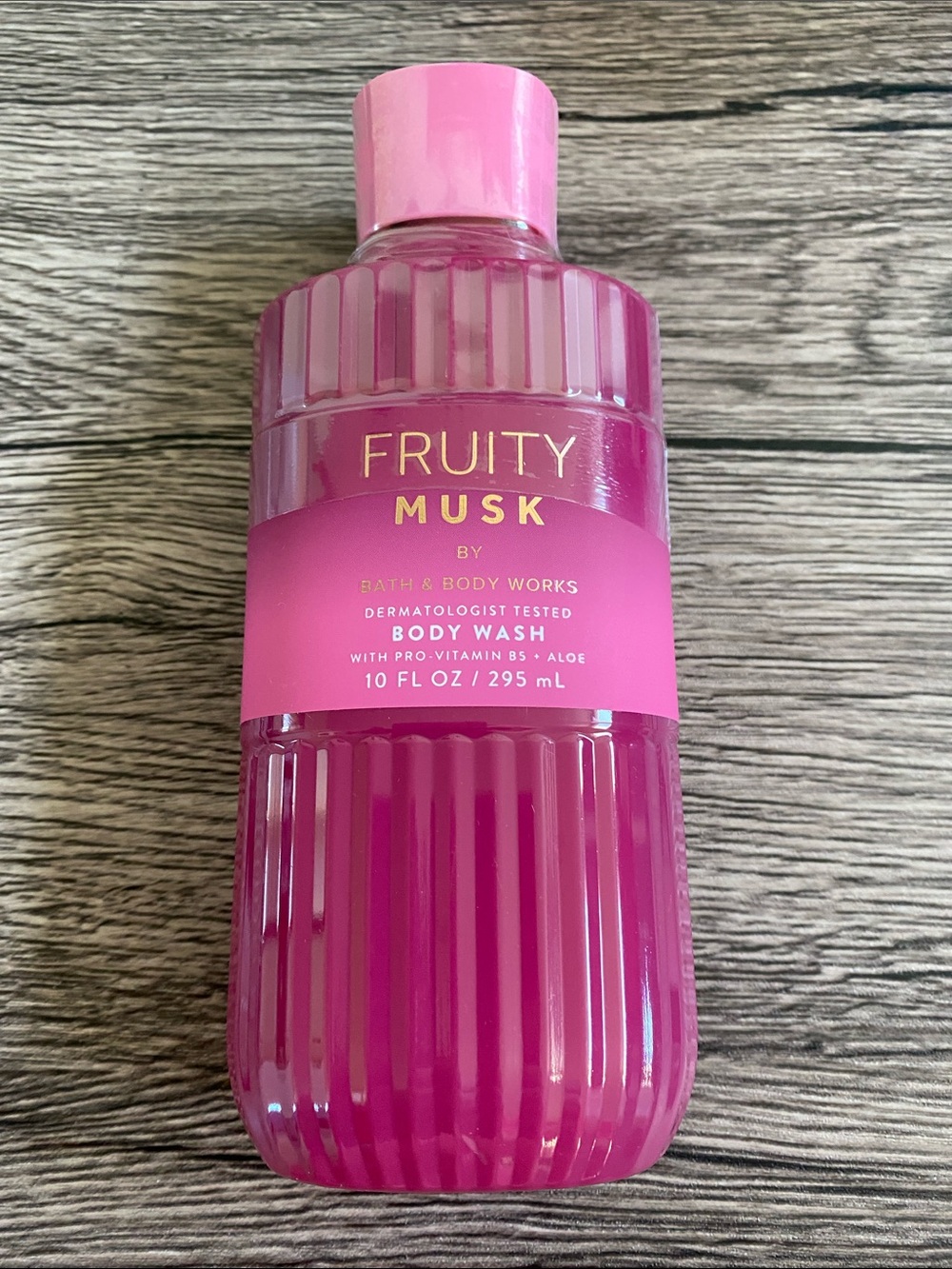 Bath & Body Works Fruity Musk Body Wash - Picture 6 of 8